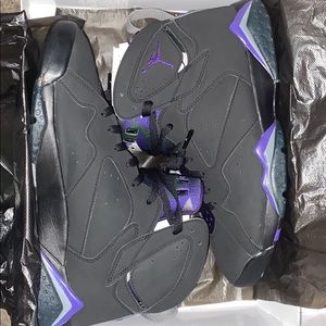 Jordan retro 7 purple
